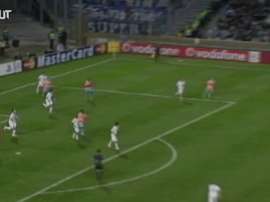 Le but de Niang au Vélodrome contre Porto. dugout