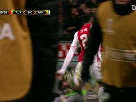 Le premier but de Kenny Tete avec l'Ajax. DUGOUT
