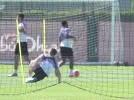 Manchester City volta a treinar com contato. DUGOUT