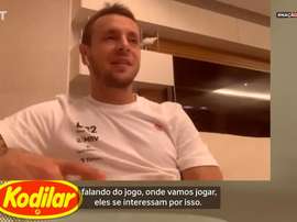 Confira uma entrevista de Rafinha sobre ex-companheiros. DUGOUT