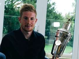 De Bruyne é eleito o melhor do ano por associação de jogadores. DUGOUT