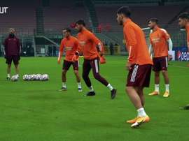 Le Real Madrid s'entraine à San Siro. dugout