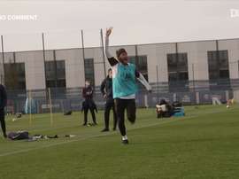 Paris Saint-Germain players practice basketball during one of their training sessions. DUGOUT