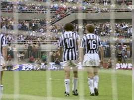 La doppietta di Platini contro l'Atalanta. Dugout
