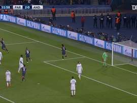 Kurzawa in uscita dal PSG. Dugout