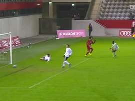 Joshua Zirkzee evoluiu no time principal do Bayern. DUGOUT