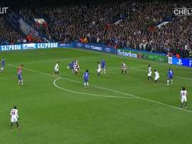 VIDÉO : le but de Demba Ba qui a éliminé le PSG. Dugout