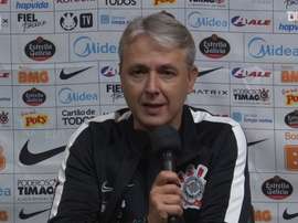 Tiago Nunes fala sobre vantagem de rivais. DUGOUT
