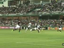 Colin Kazim-Richards brilhou no Coritiba. DUGOUT