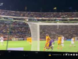 Gignac faz um golaço de bicicleta contra o Pumas. DUGOUT