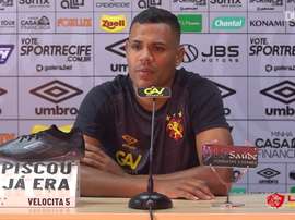 Mikael fala sobre oportunidades que vem recebendo no Sport. DUGOUT