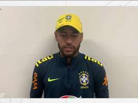 Neymar e ídolos recentes do Santos mandam mensagens a Pelé. DUGOUT