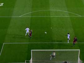 La tête magnifique de Ronaldo en finale de Copa del Rey contre Barcelone. DUGOUT