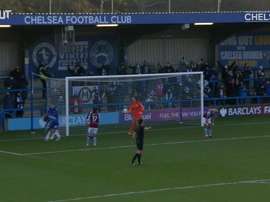 Le premier triplé de Sam Kerr en WSL. Dugout