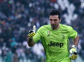 Le migliori parate di Buffon. Dugout