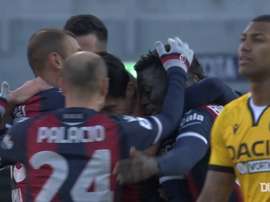 La rete di Tomiyasu contro l'Udinese. Dugout