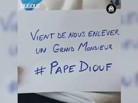 Lles supporters de l'OM saluent la mémoire de Pape Diouf. DUGOUT