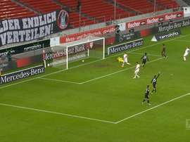 Lewandowski metió un golazo. DUGOUT
