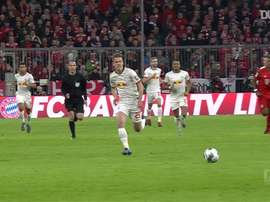 Explosão física de Alphonso Davies no Bayern de Munique. DUGOUT
