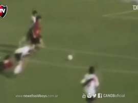 Scocco fez bonito com o Newell's Old Boys. DUGOUT