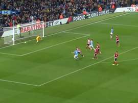 VIDÉO : Le joli but de Kévin de Bruyne contre Sheffield United. Dugout