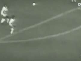 La 'master class' de Pelé ante la Portuguesa. DUGOUT