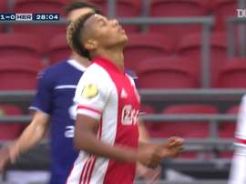 David Neres was on target in an easy 5-0 win for Ajax. DUGOUT