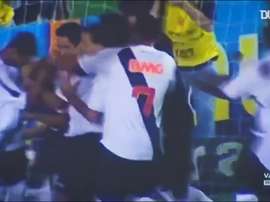 Il millesimo goal di Romario. Dugout