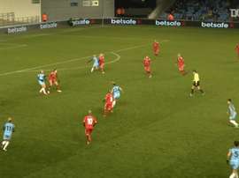 VIDEO: Keira Walsh scores long range effort against Brondby. DUGOUT