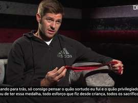 Gerrard relembra essa mítica Champions de 2005. DUGOUT