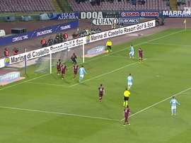 Les meilleurs buts de Naples contre l'AS Roma à domicile. Dugout