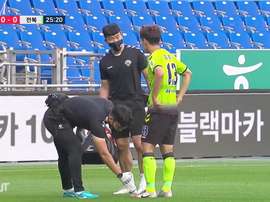 Jeonbuk won 0-2 at Ulsan in the big K-League clash. DUGOUT