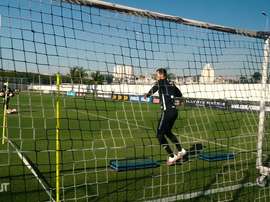 O intenso treino dos goleiros do Corinthians. DUGOUT