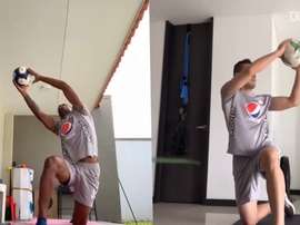 Los jugadores del América de Cali, trabajando en casa. DUGOUT