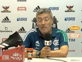 Torrent explica substituição de Everton Ribeiro contra Grêmio. DUGOUT