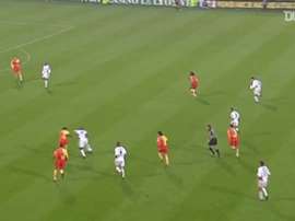 Lyon remporte son premier titre face à Lens. DUGOUT
