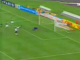 Golazo de Tévez. DUGOUT