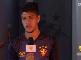 Betinho fala sobre evolução no Sport e estreia no Brasileirão. DUGOUT