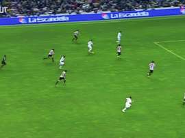 Le joli but de Van Nistelrooy contre Bilbao. DUGOUT
