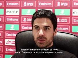 Arteta fica desapontado com eliminação do Arsenal. DUGOUT