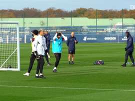 L'allenamento di Neymar prima del Lipsia. Dugout