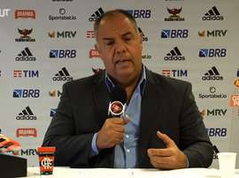 Marcos Braz comenta sobre possível reposição de Rafinha. DUGOUT
