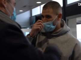 Islam Slimani's arrival at Lyon. DUGOUT
