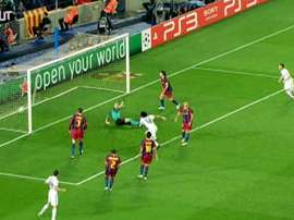 Real Madrid players know how to score against FC Barcelona. DUGOUT
