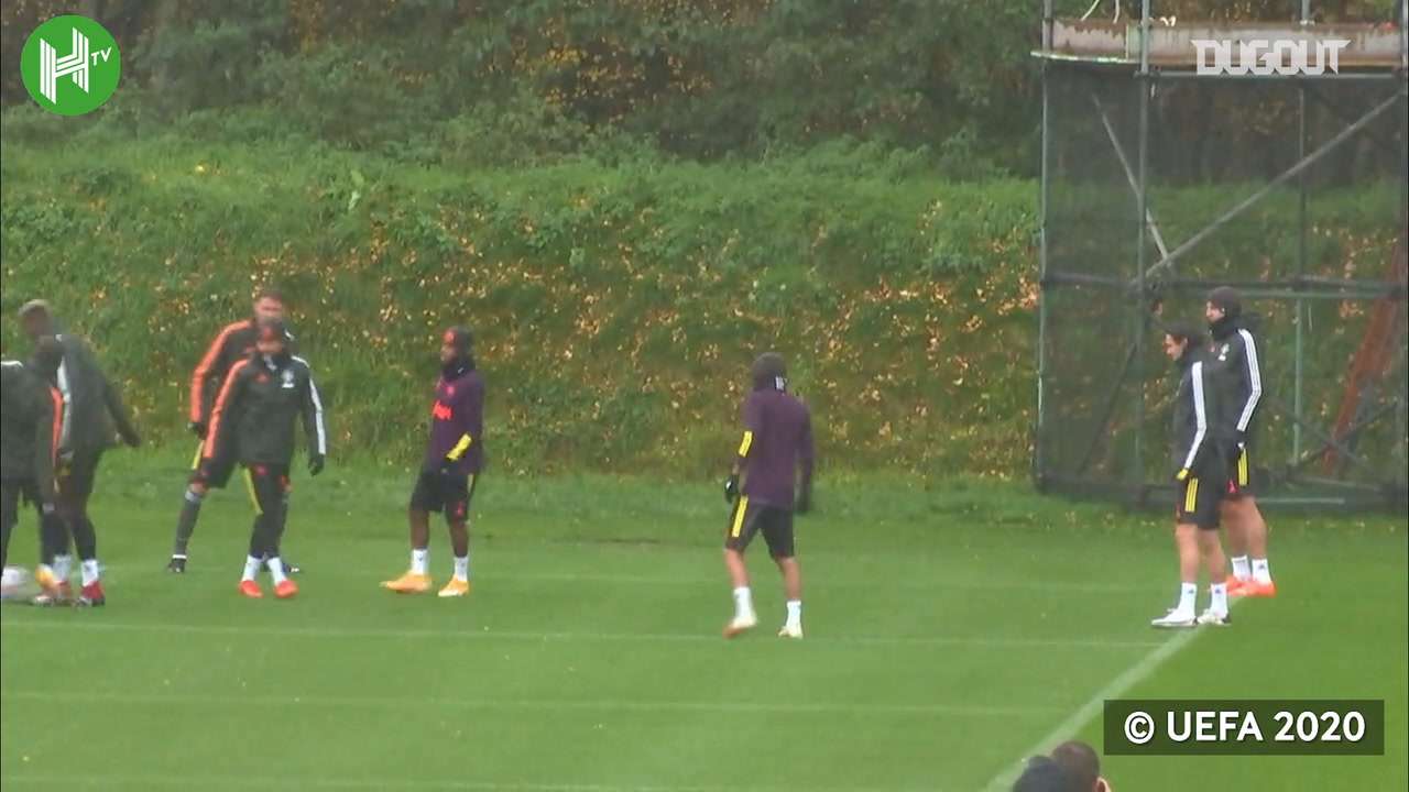 Video Manchester United In Training Before Istanbul Basaksehir Besoccer