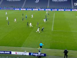 La Juventus vince contro il Ferencvaros. Dugout