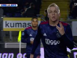 Le triplé de Donny van de Beek contre NAC Breda. dugout