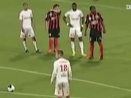 Le coup franc incroyable de Subasic contre Boulogne. Dugout