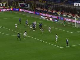 La rete di Maicon contro la Juve. Dugout