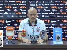 Fábio Santos elogia Sampaoli e diz que chega mais completo ao Corinthians. DUGOUT